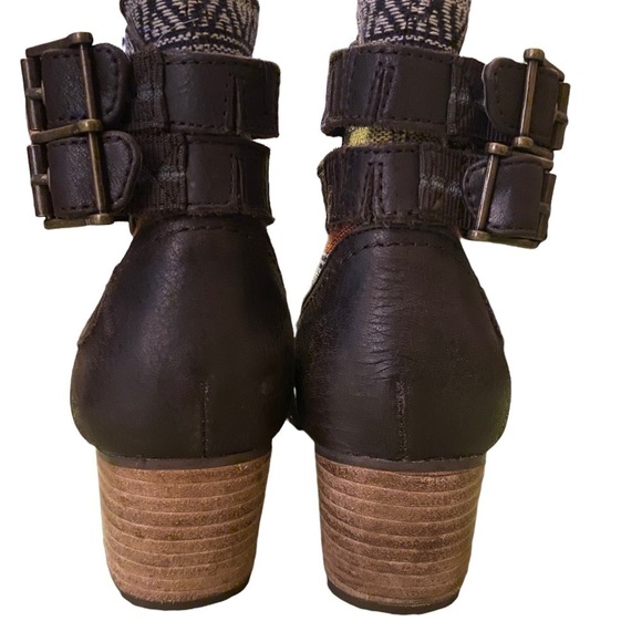 Caterpillar Willa Leather and Fabric Ankle Boots. Size 6 - Picture 5 of 10